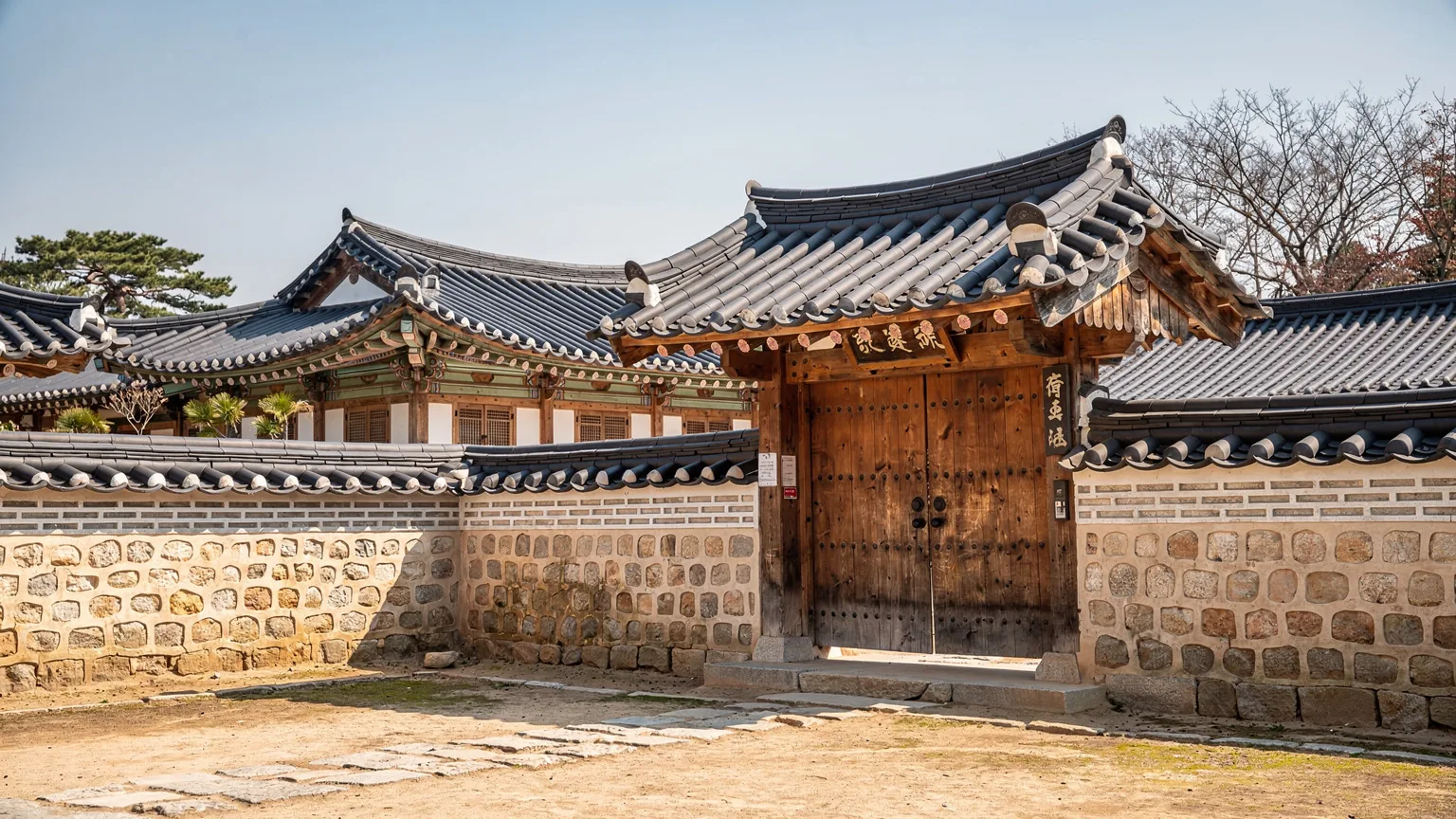 경포대를 중심으로 한 인근 추천 여행지 연계하기 - 경포대 주변에는 다양한 볼거리와 체험 공간이 존재합니다