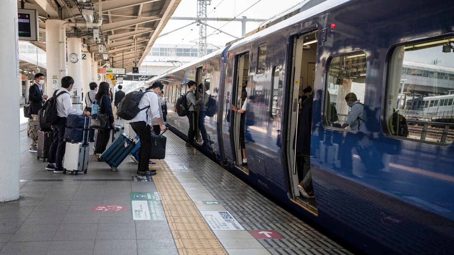 간사이공항을 출발점으로 오사카 근교까지 연결하는 추천 이동 루트 - 오사카 간사이공항을 거점으로 교토, 나라 등 근교 도시로 당일치기 여행을 계획하는 경우가 많습니다